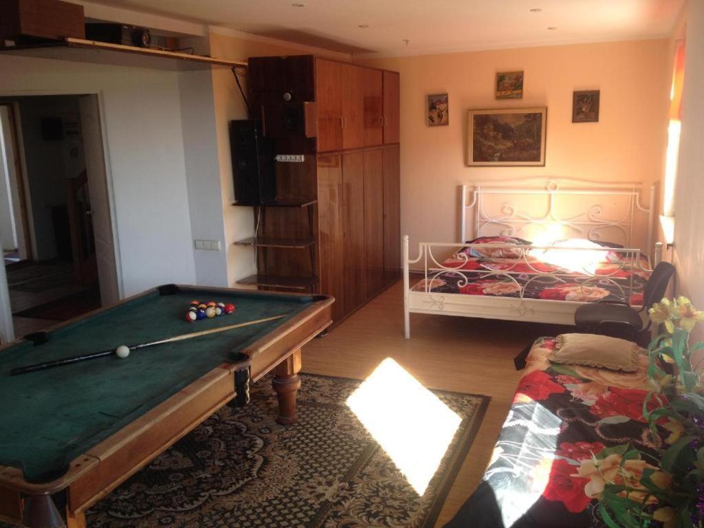 Pirtis Prie Neries Jonava Hotel Eksteriør billede